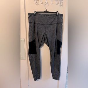 Old Navy Cozecore Hi-Rise Leggings, Women’s XL. Heathered Grey, tons of pockets!